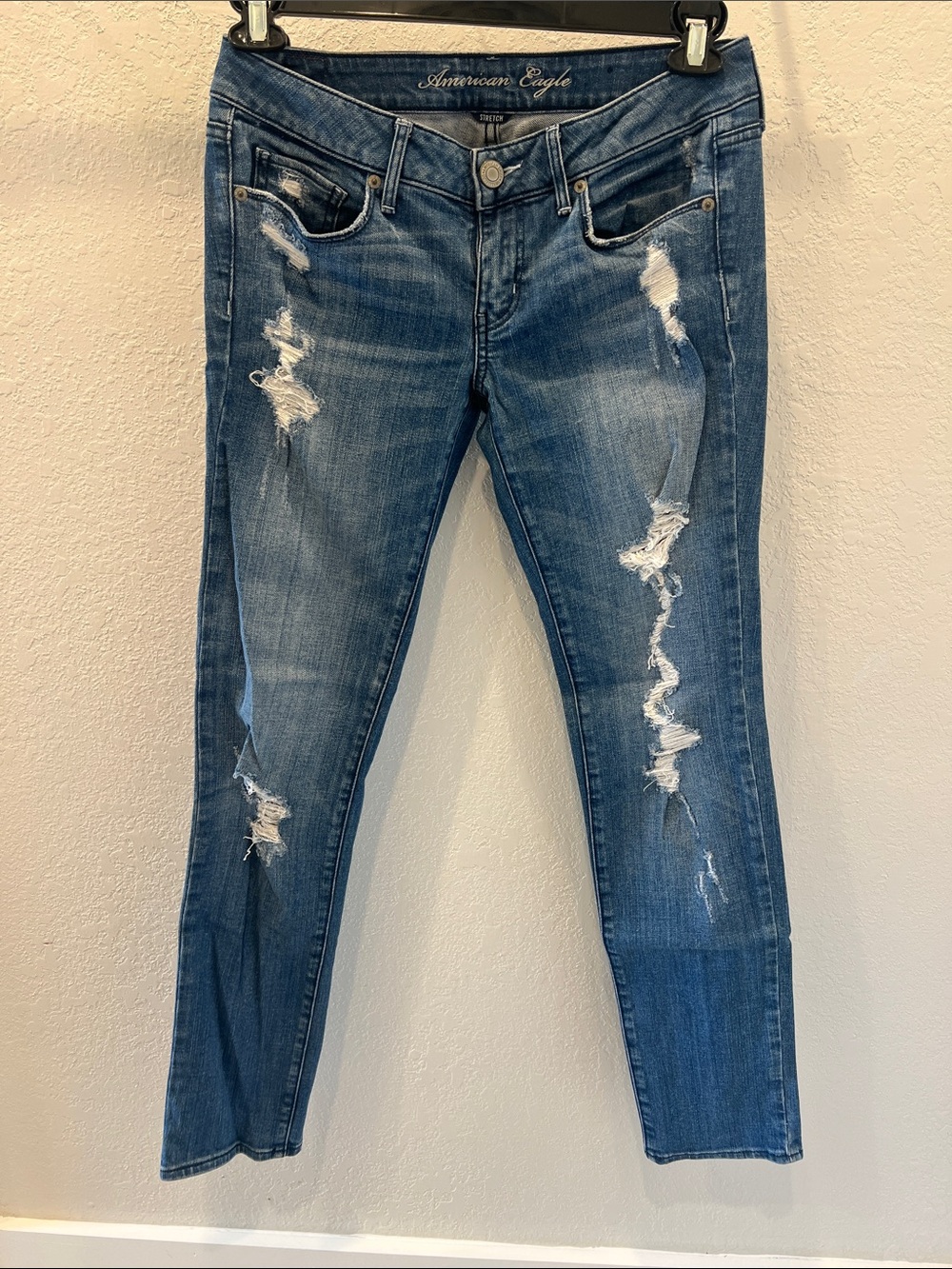 American Eagle Outfitters Blue Distressed Skinny Jeans